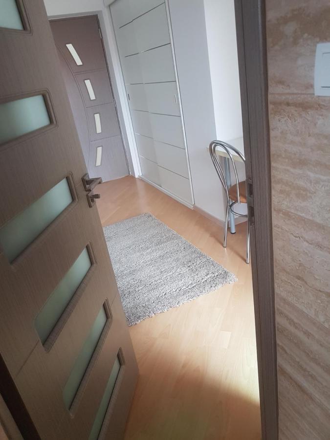 Lara Guest House Sfantu Gheorghe  ภายนอก รูปภาพ